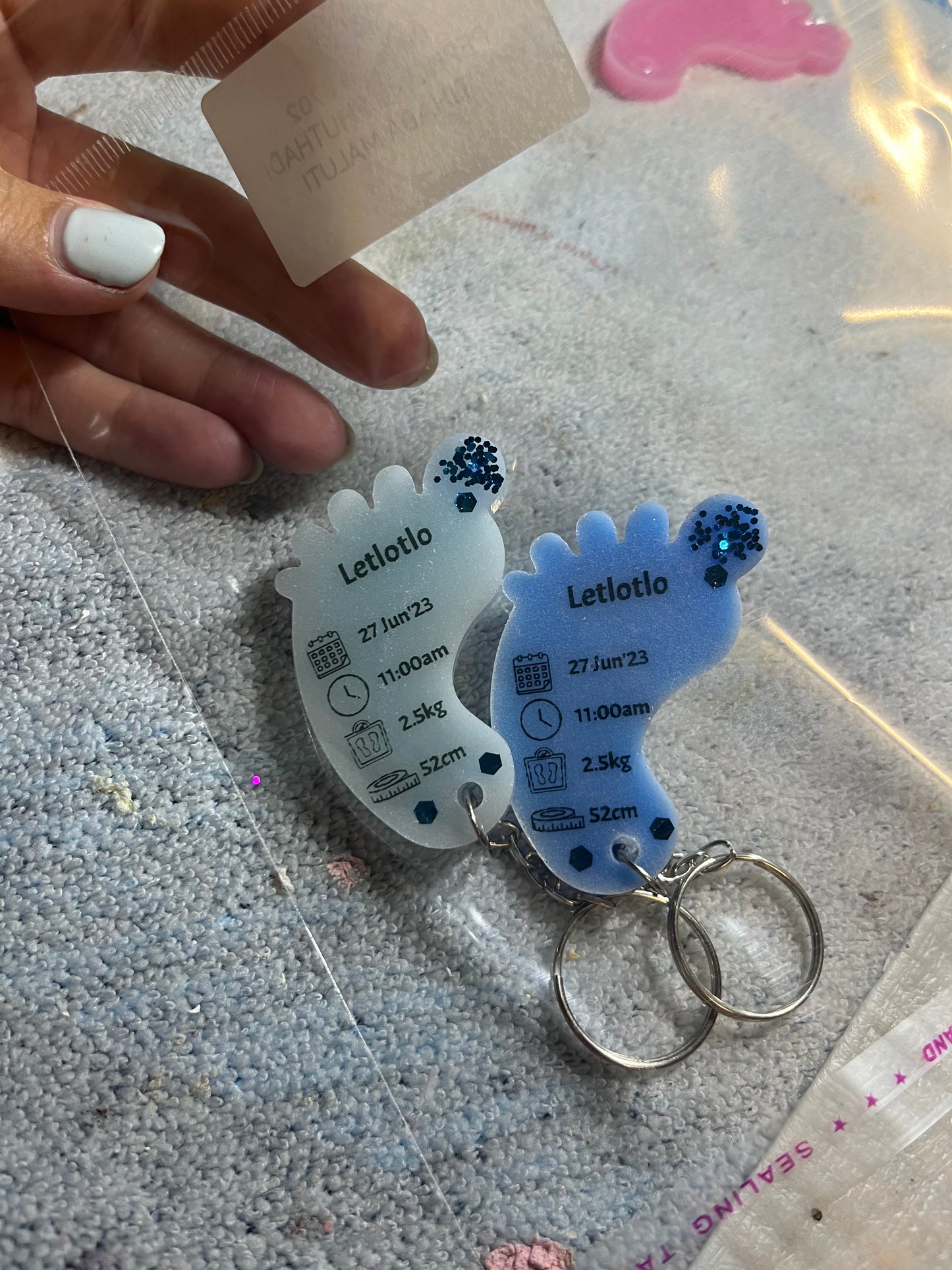 Medium Foot Birth Detail Key Chain Shape A