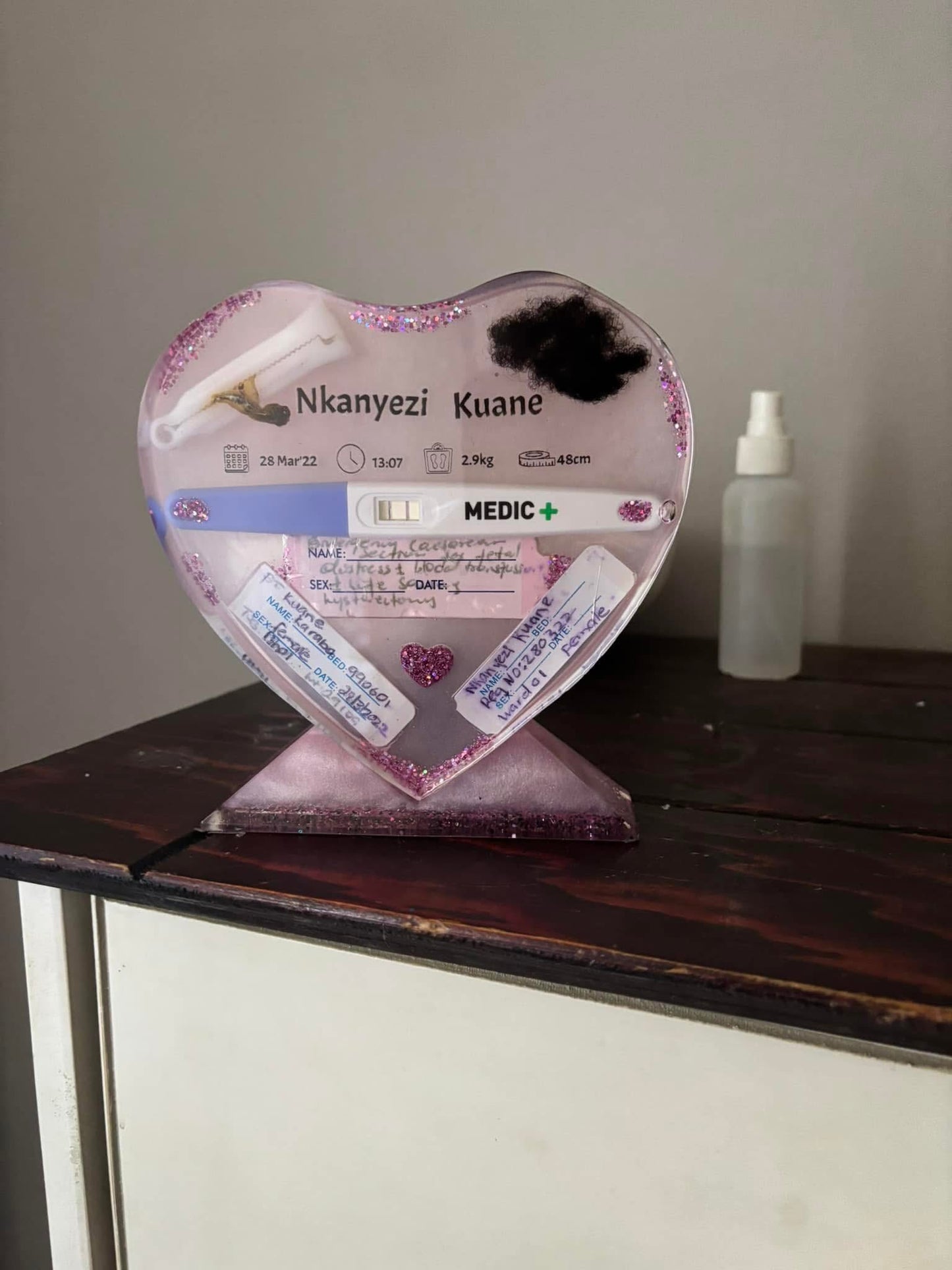 Medium Heart on Stand
