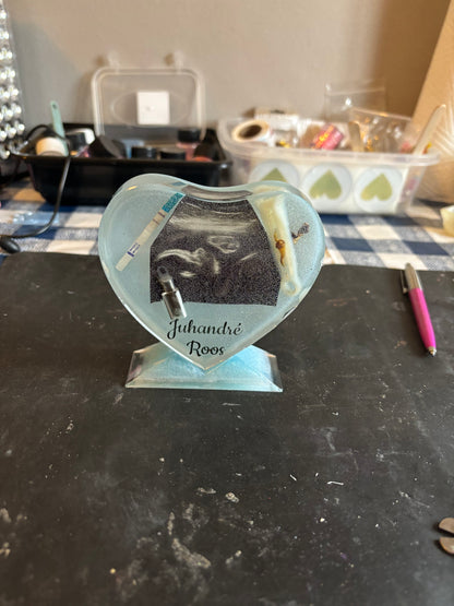 Small Heart on Stand